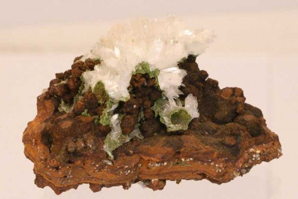 Hemimorfit, konichalcit