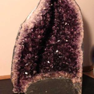 Amethyst "chapel" with dark crystals
