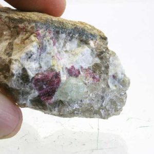 Rhodizit, liddicoatit