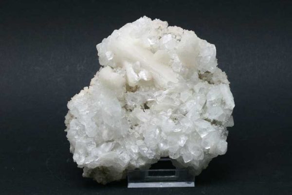 Stilbit, Apofylit, Chalcedon