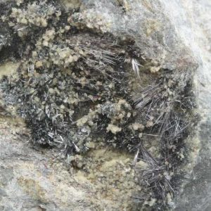 Antimonit, kermezit