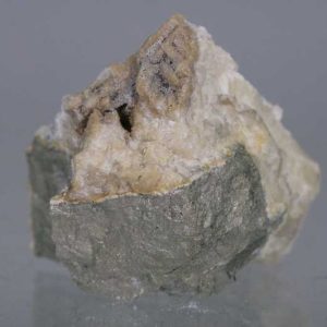 Barytocalcite, pyrite