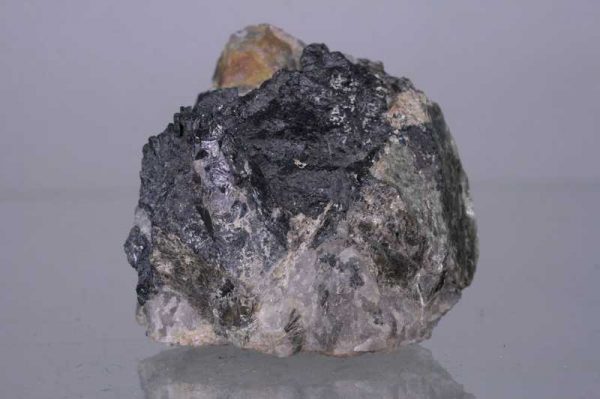 Wolframit, cinvaldit