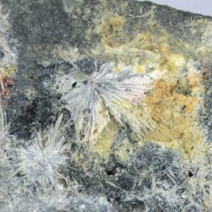 Valentinite, stibnite