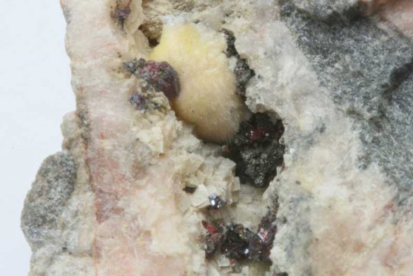 Proustit, argentopyrit – Bild 4