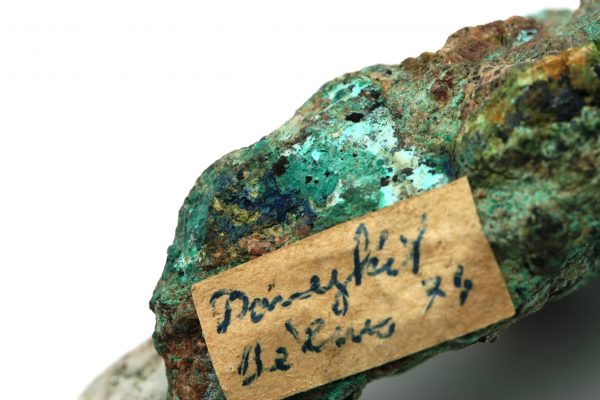 Domeykite, azurite, malachite - Image 7