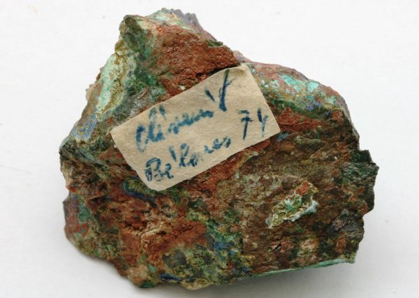 Domeykite, cuprite - Image 3