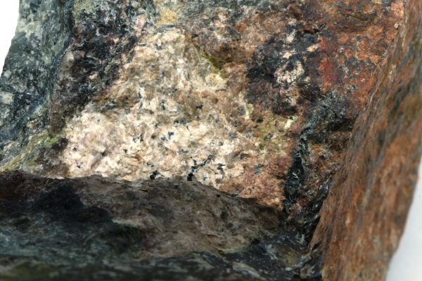 Triphylite, hühnerkobelite, messelite - Image 6