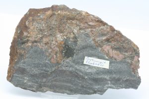 Pyroxmangit