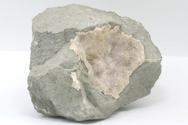 Natrolit, kalcit – Bild 2