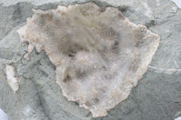 Natrolit, kalcit – Bild 6