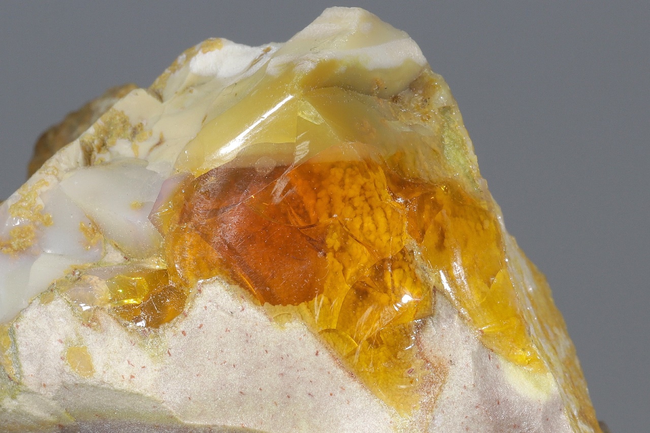 Ohnivý opál - Obrázek 7