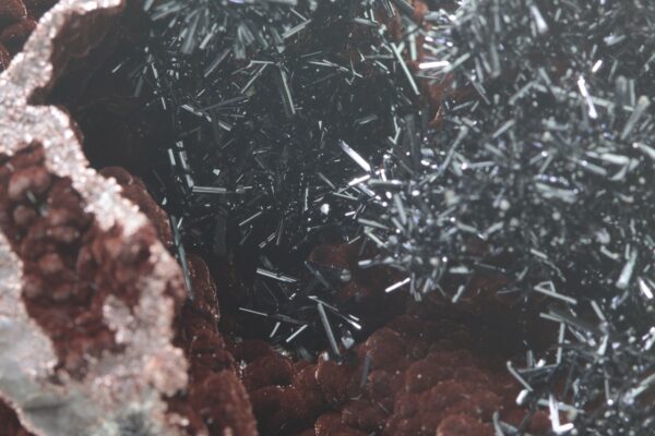 Manganit, goethit - Image 7