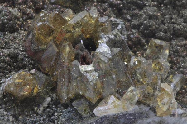 Baryt, Pyrit – Bild 3