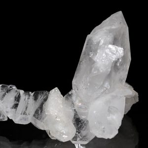 Křišťál „faden quartz“