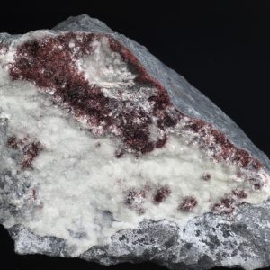 The term "Kermezit" does not appear in the provided vector store, and it seems to be a specific term, possibly a mineral name, that should be kept in its original Czech form. As such, it remains "Kermezit" in English.