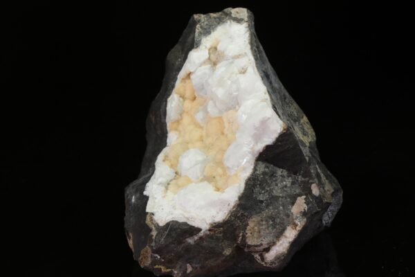 Apofylit, tobermorit - Image 3