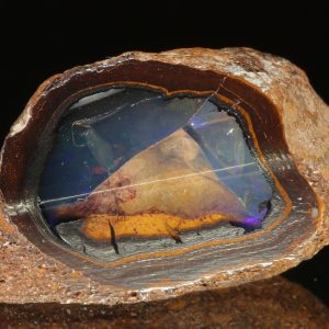 Precious opal .