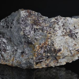 Kermezit, Stibnite
