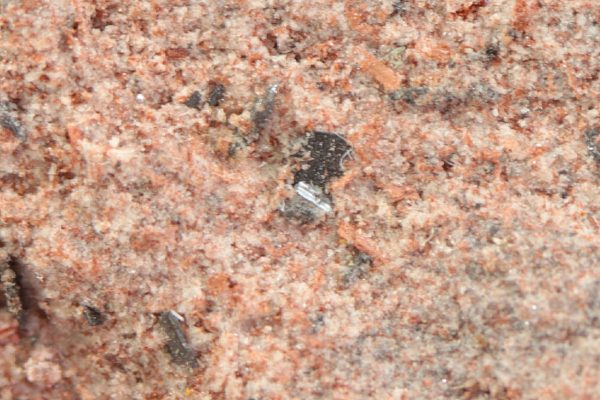 Pseudobrookit - Image 6