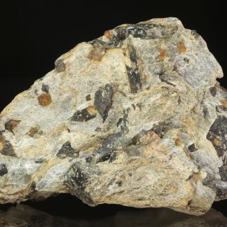 Staurolit, almandin