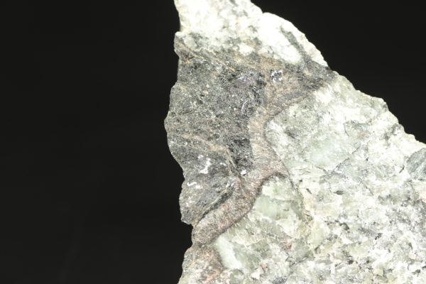 Aenigmatit - Image 3