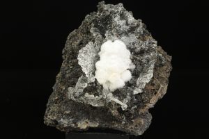Hyalit