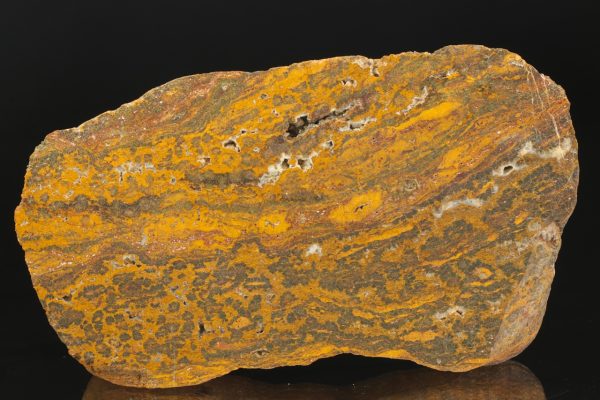 Ferrous quartz