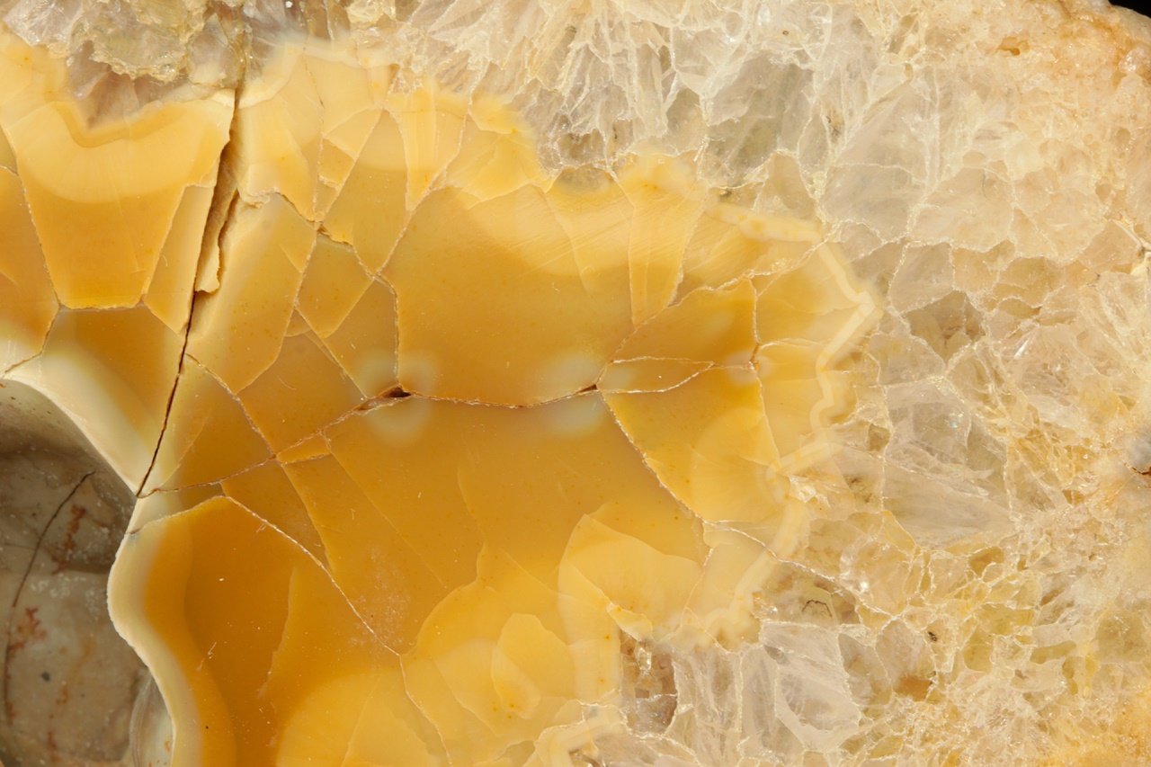 Křemen, chalcedon - Obrázek 6