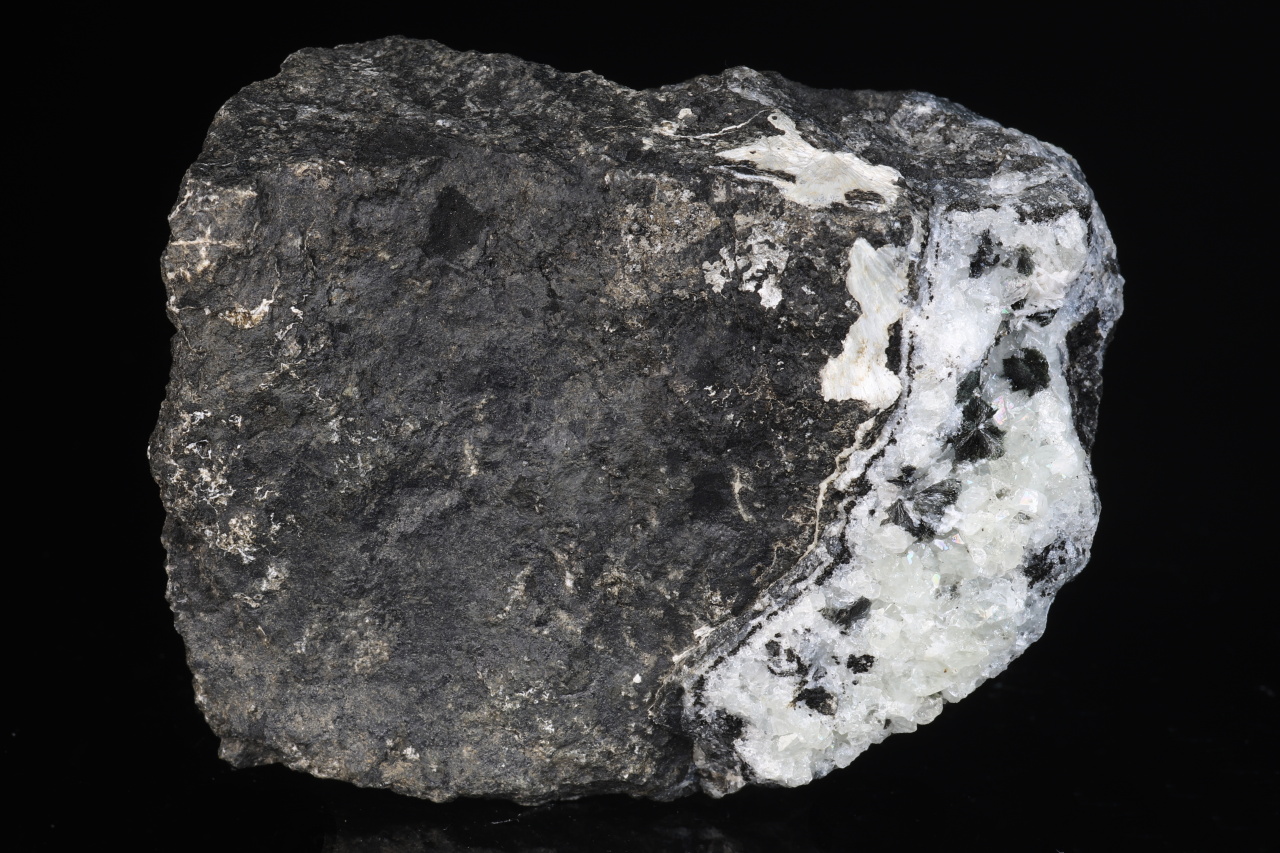 Julgoldit-Fe2+, pektolit - Obrázek 10