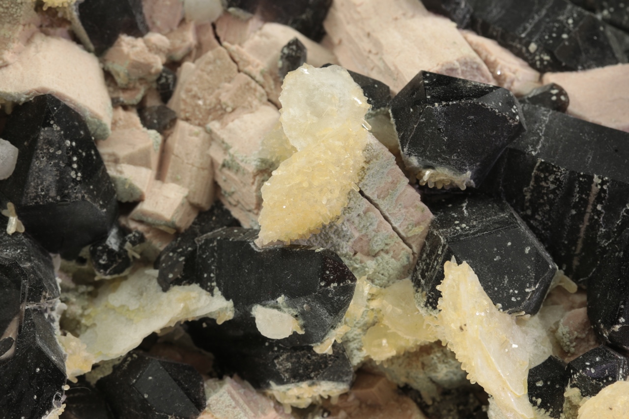 Morion, ortoklas - Obrázek 11