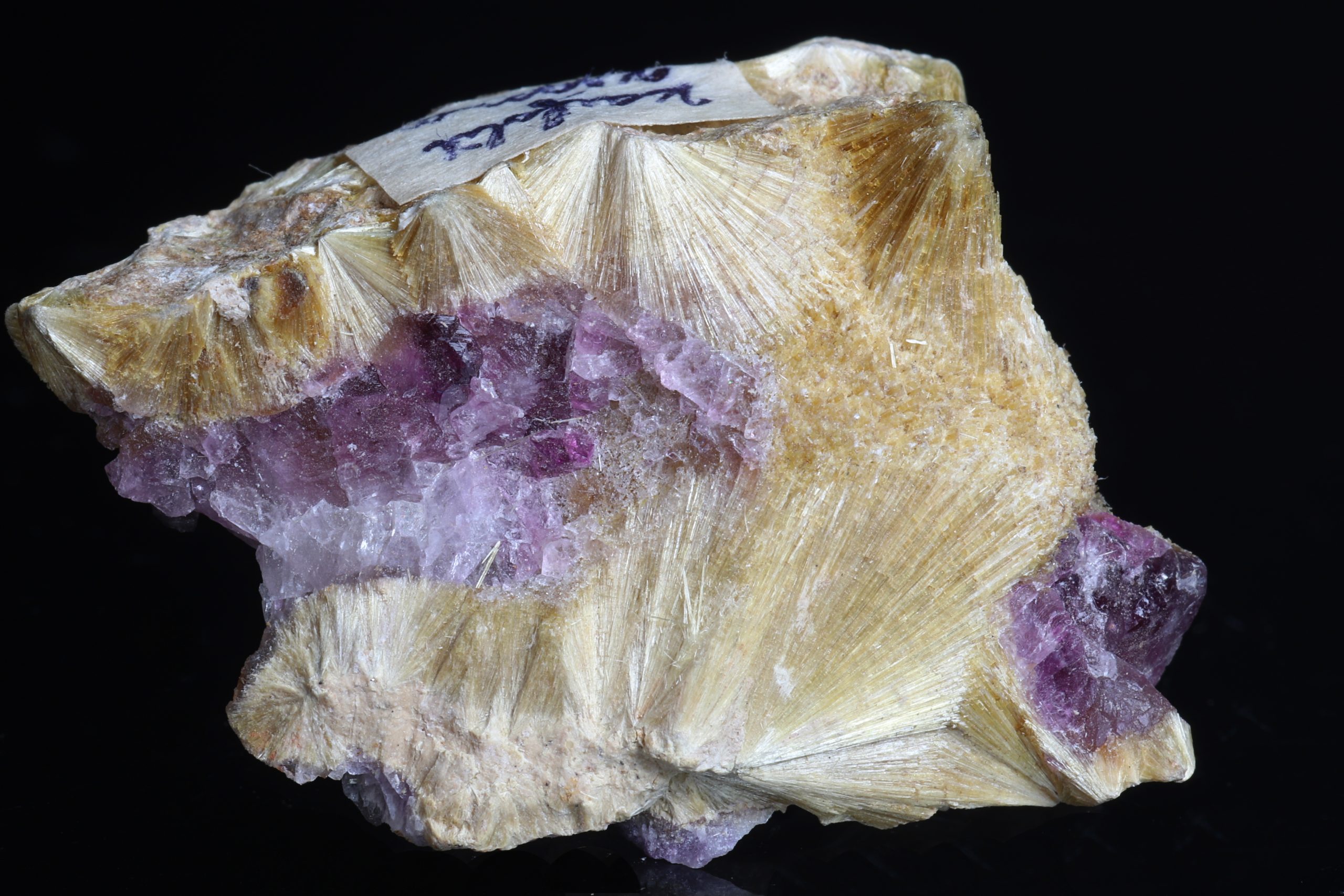 Karfolit, fluorit - Obrázek 3