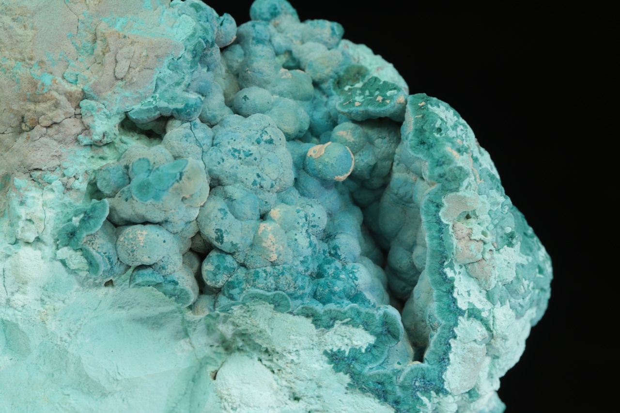 Shattuckit, chrysokol